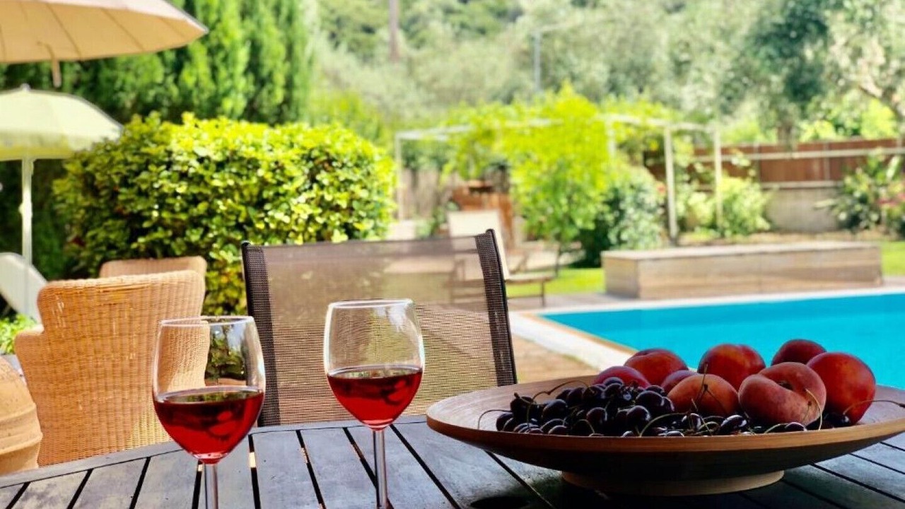 Photo of Outdoor in Mikros Gialos