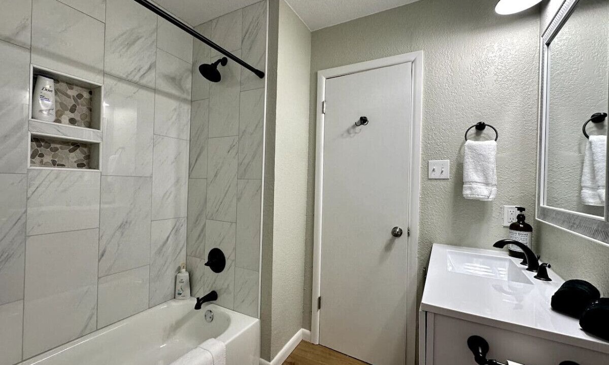 Photo of Bathroom in Fort Smith