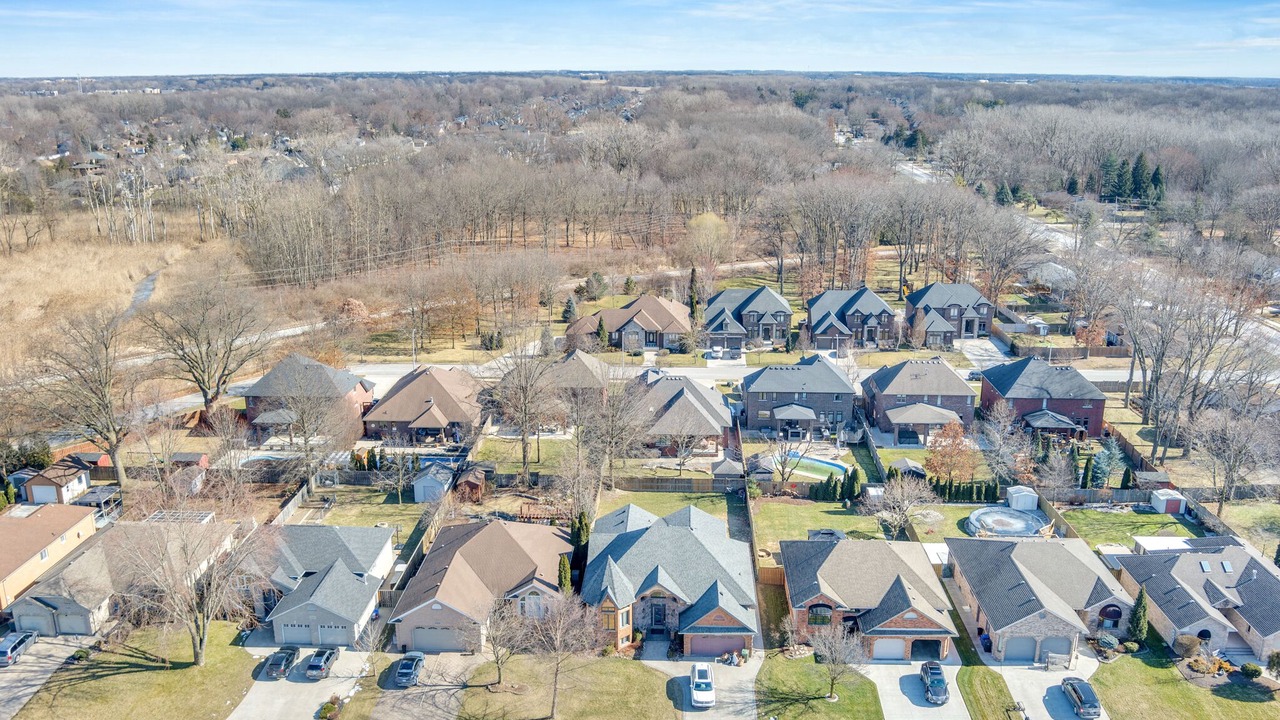 Photo of Outdoor in LaSalle