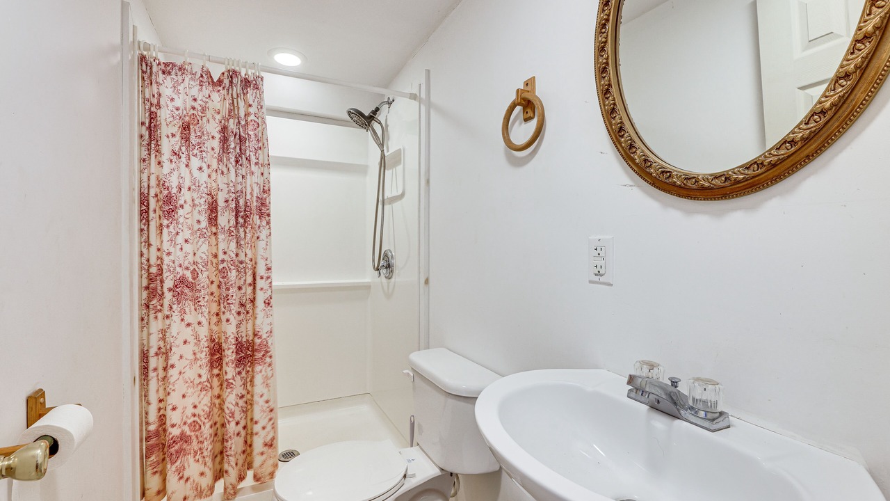 Photo of Bathroom in McDowell