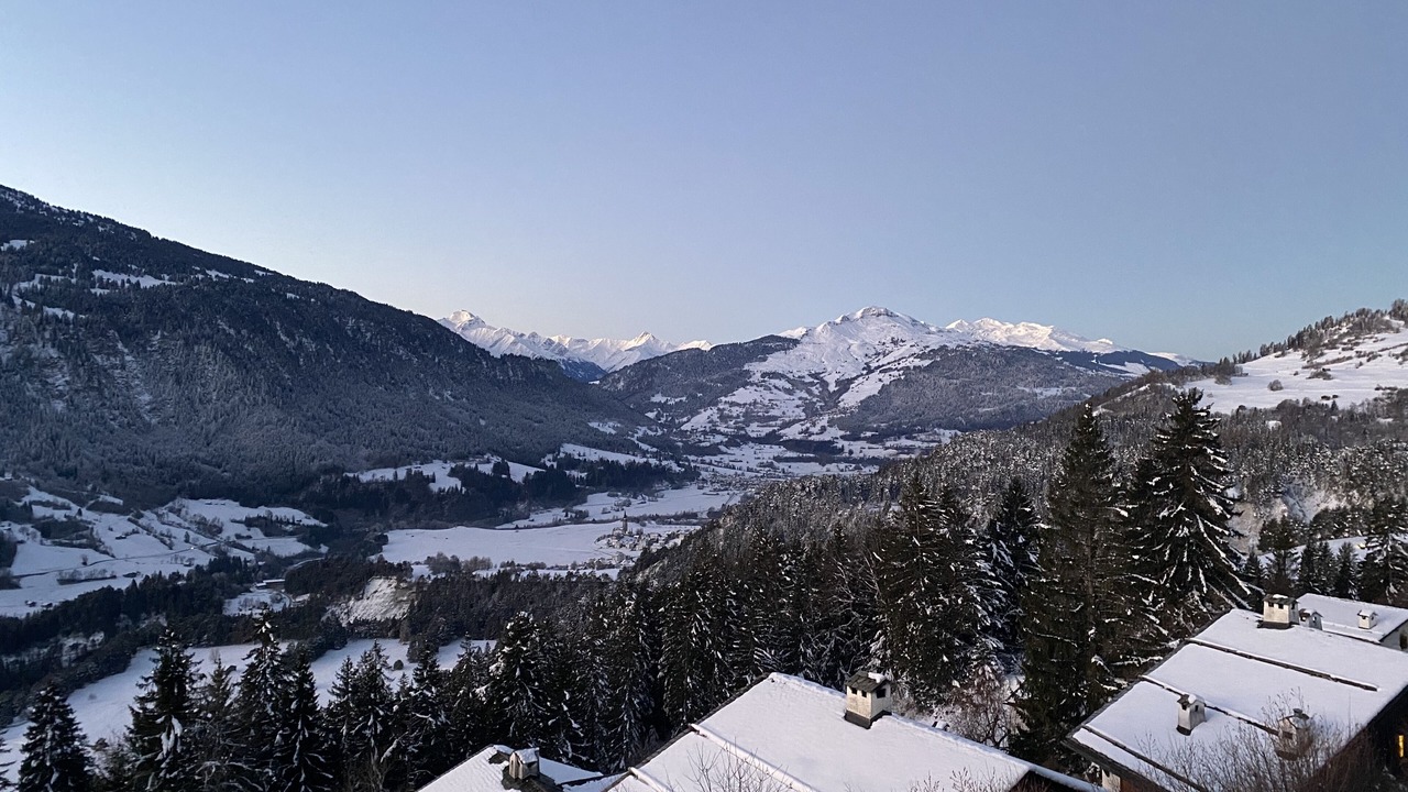 Photo of Others in Laax
