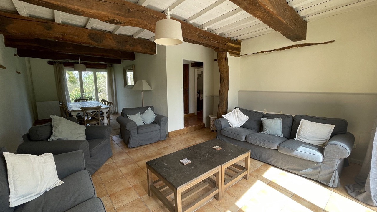 Photo of Livingroom in Saint-Laurent