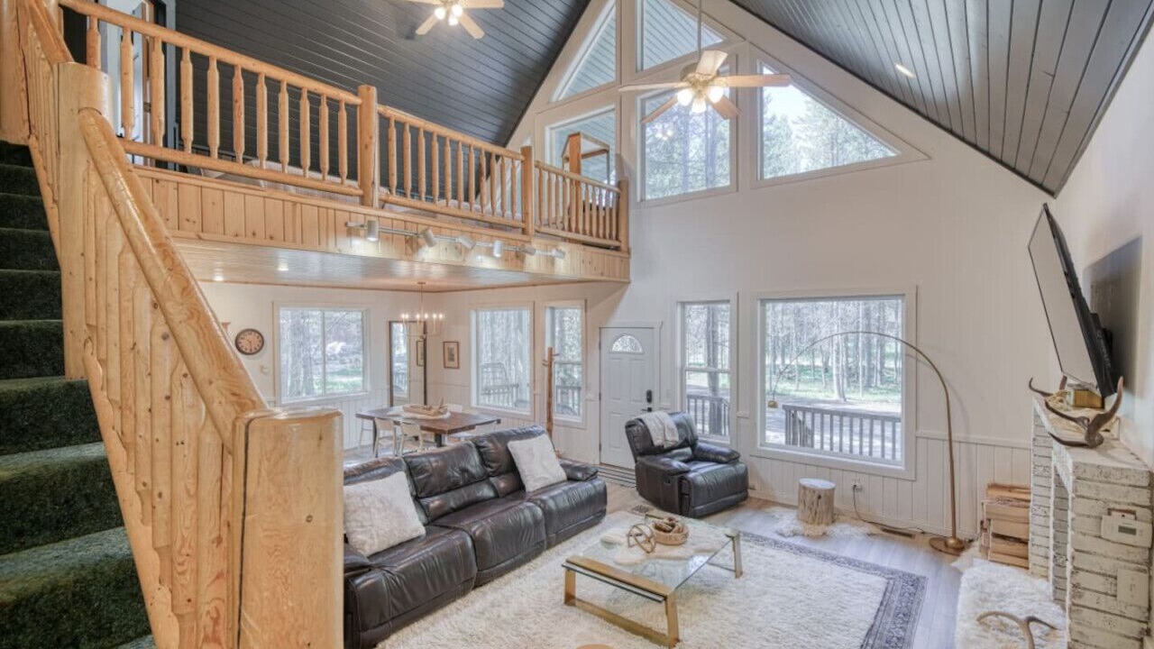 Photo of Bedroom in Island Park