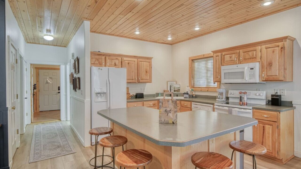 Photo of Others in Island Park