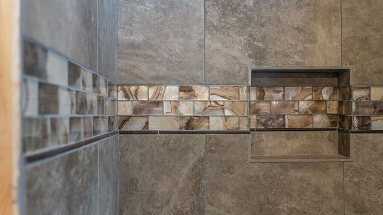 Photo of Bathroom in Island Park