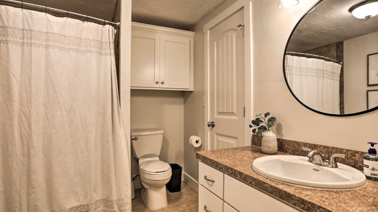 Photo of Bathroom in Idaho Falls