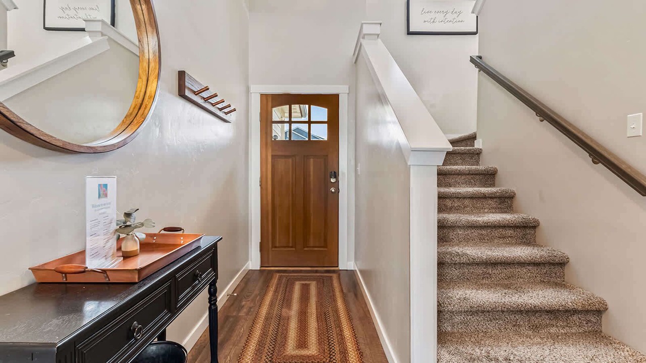 Photo of Others in Eagle