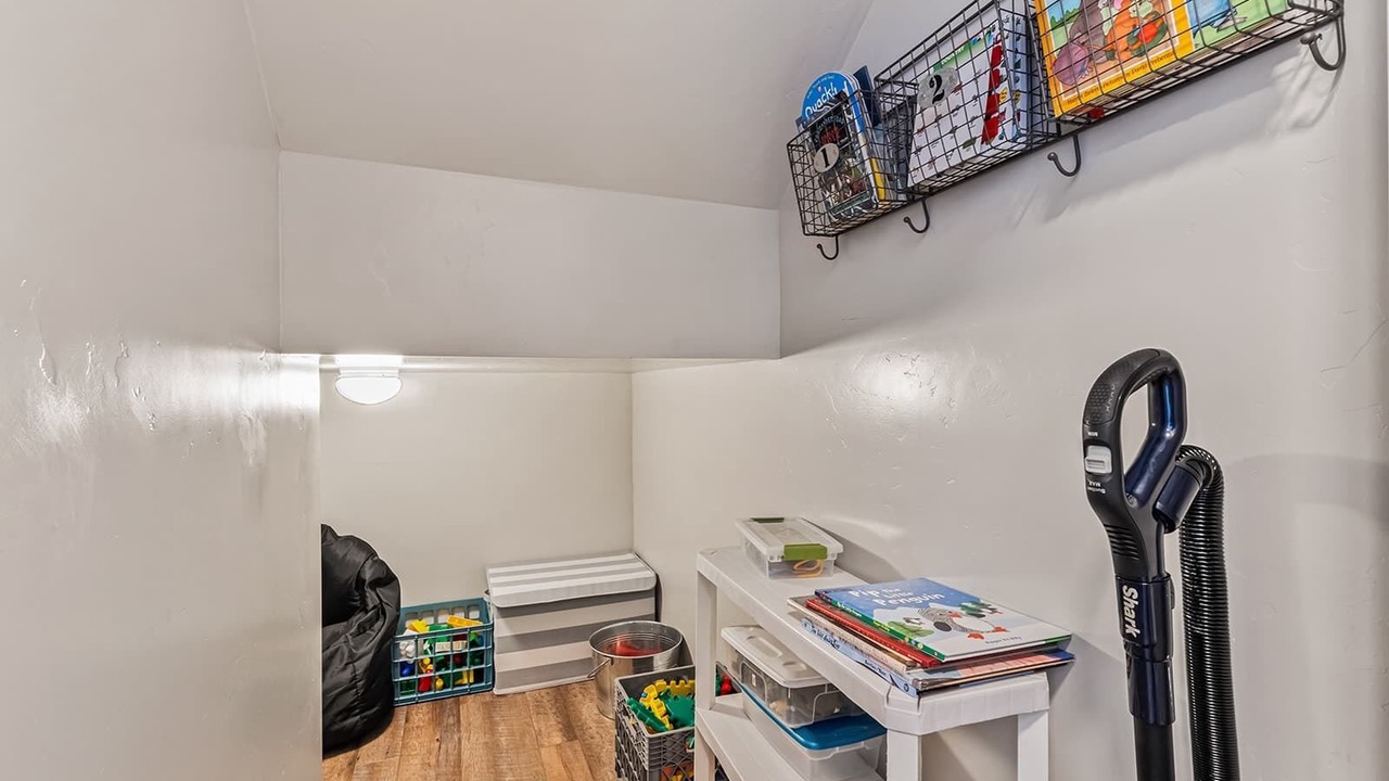 Photo of Others in Eagle