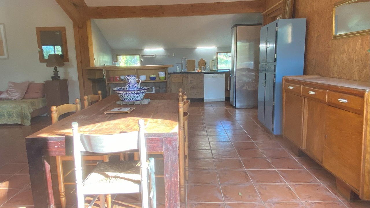 Photo of Others in Ambax
