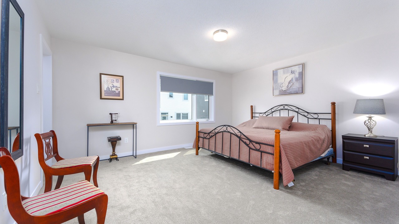 Photo of Bedroom in Ottawa Division