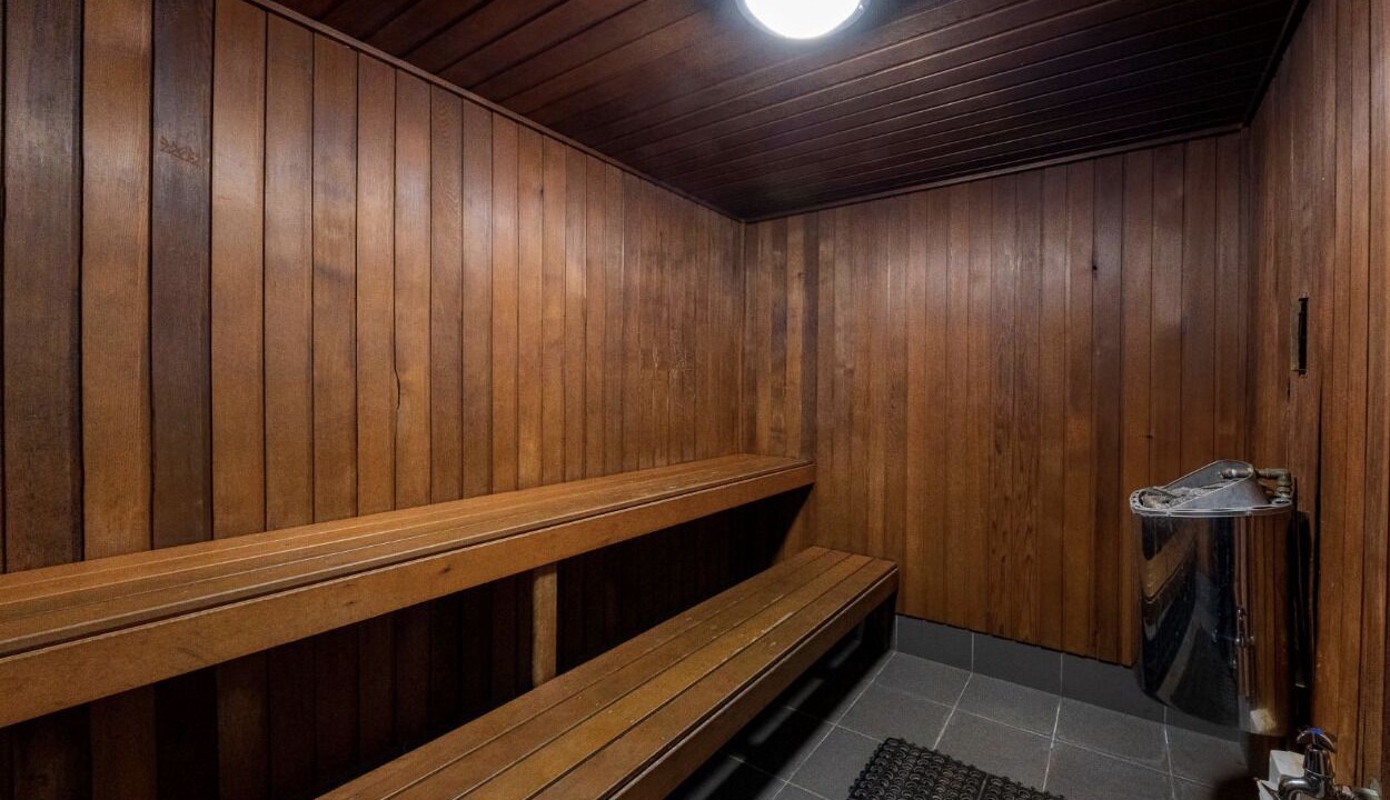 Photo of Others in Main Beach