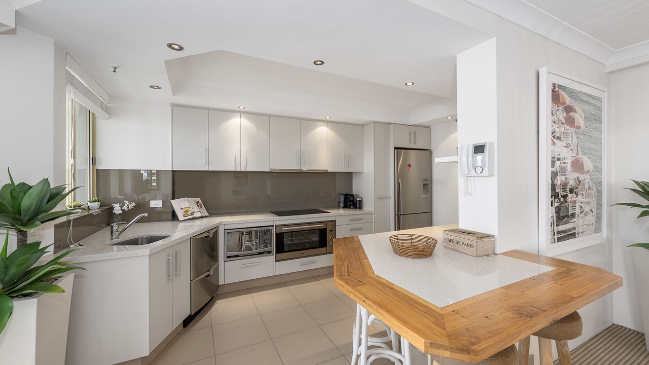 Photo of Kitchen in Main Beach