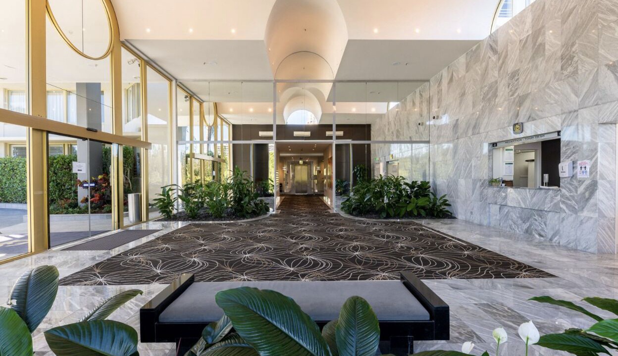 Photo of Others in Main Beach