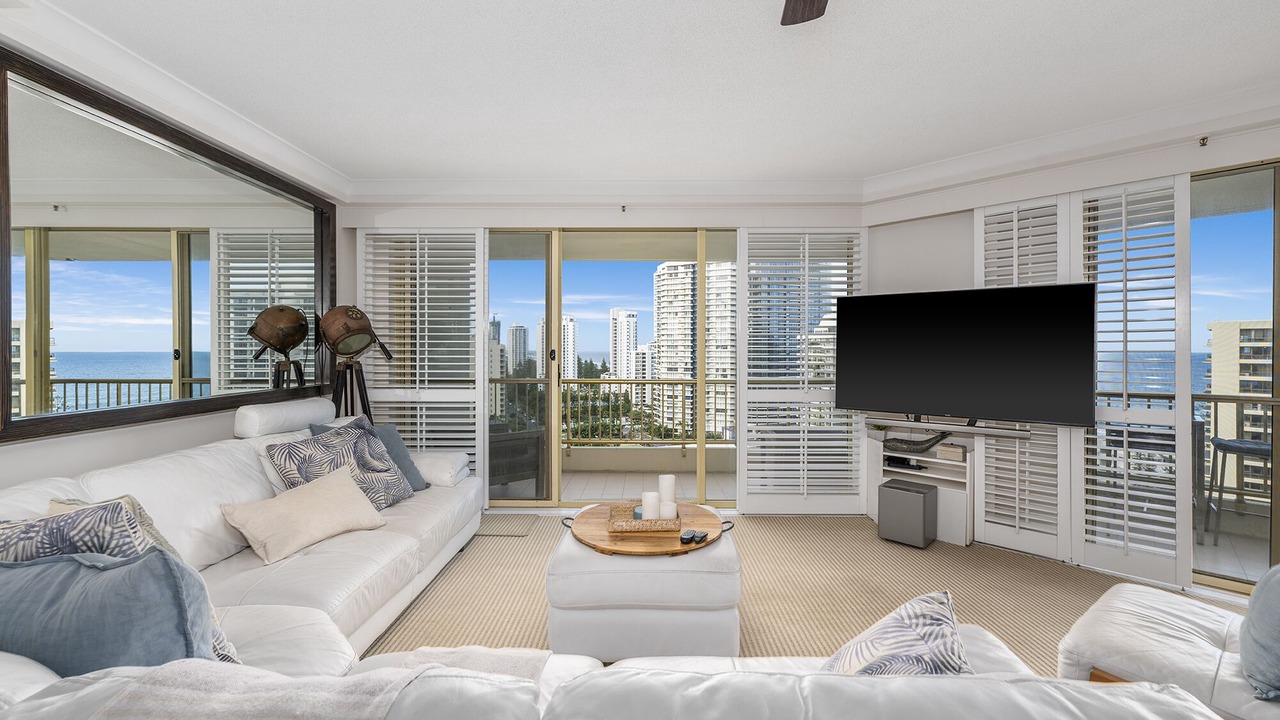 Photo of Livingroom in Main Beach