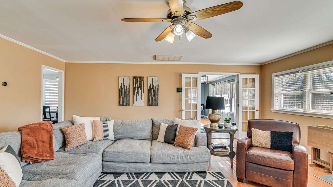 Photo of Livingroom in Starkville