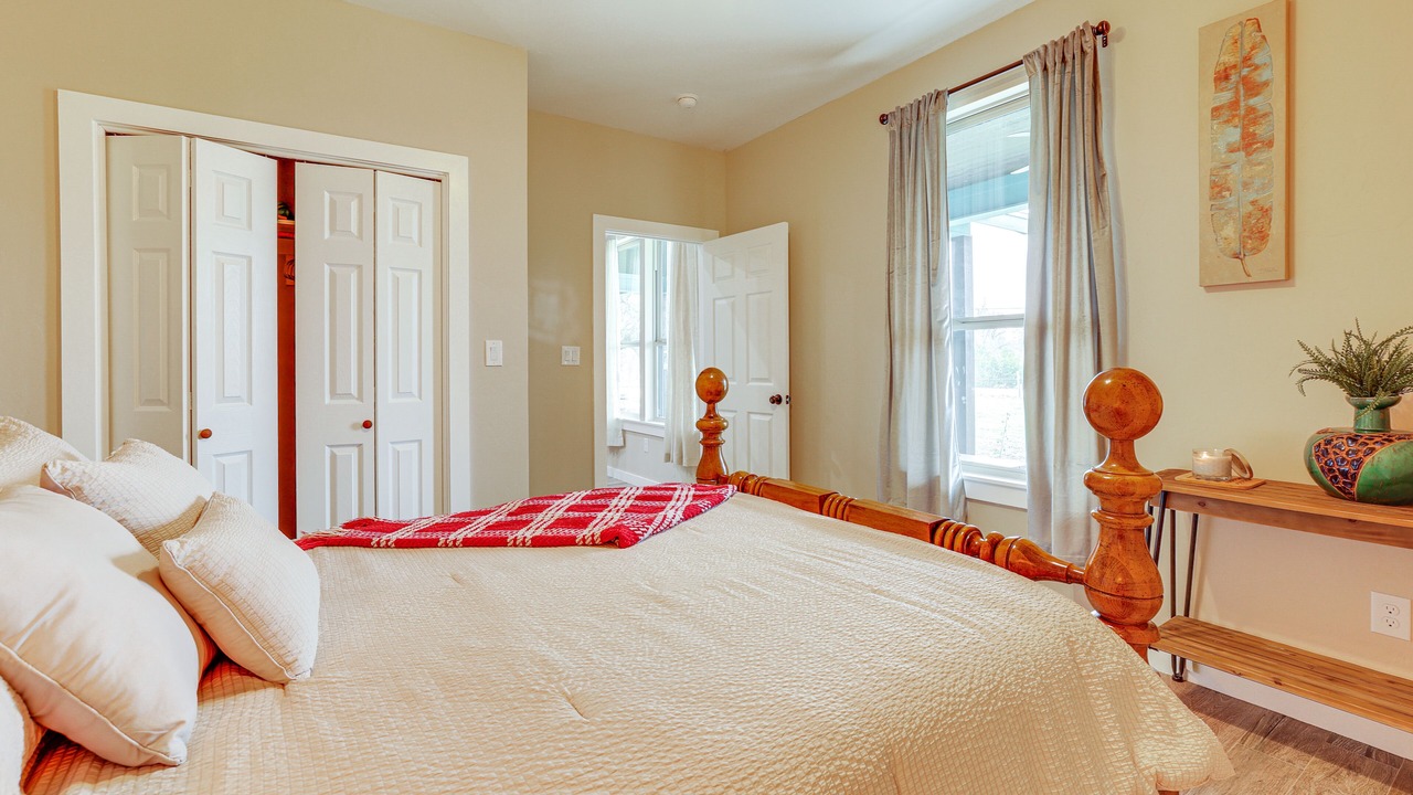 Photo of Bedroom in Fredericksburg