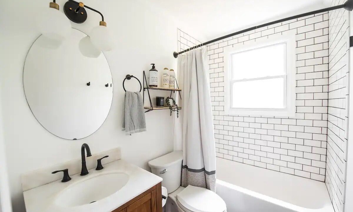 Photo of Bathroom in Dahlonega