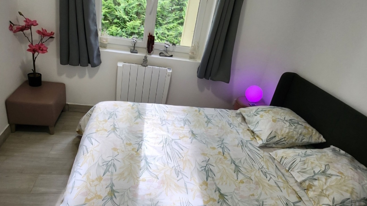 Photo of Bedroom in Lamorlaye