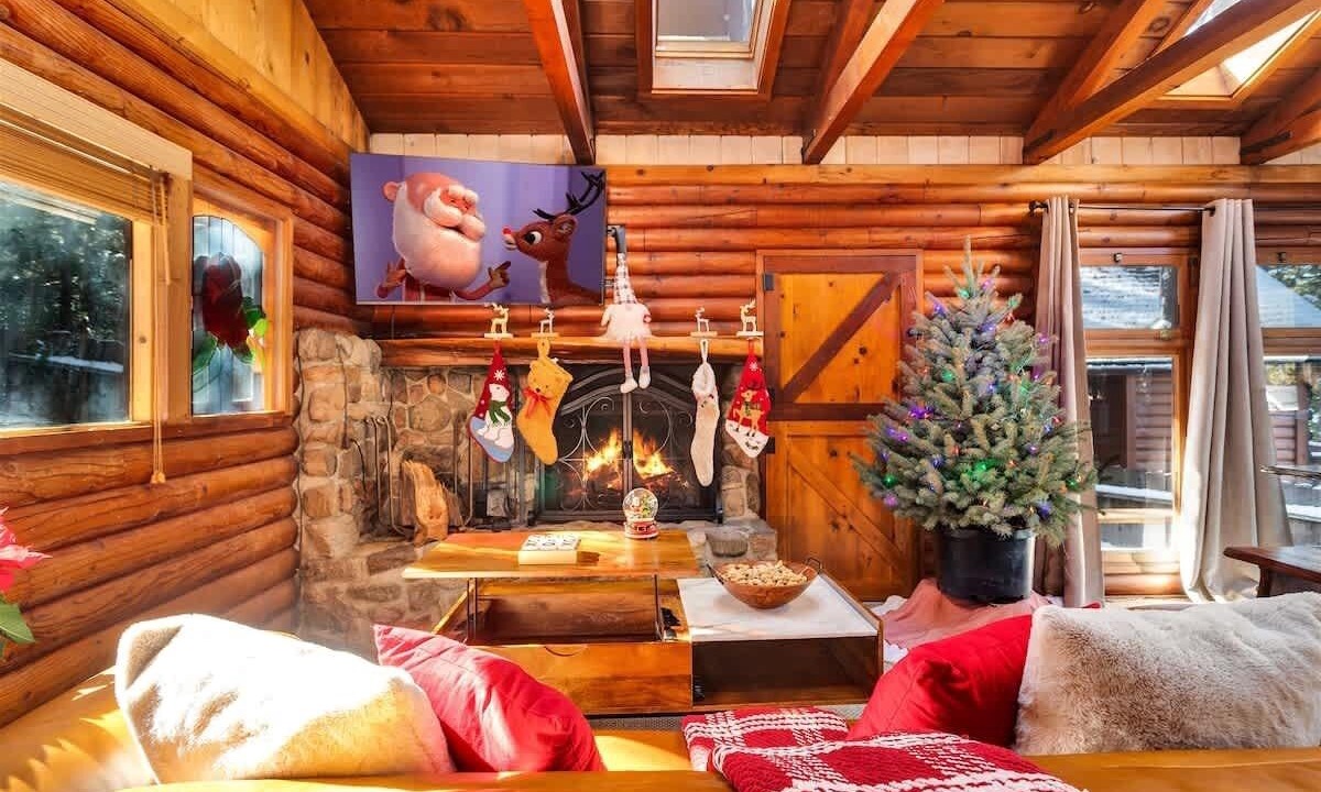Photo of Others in Idyllwild