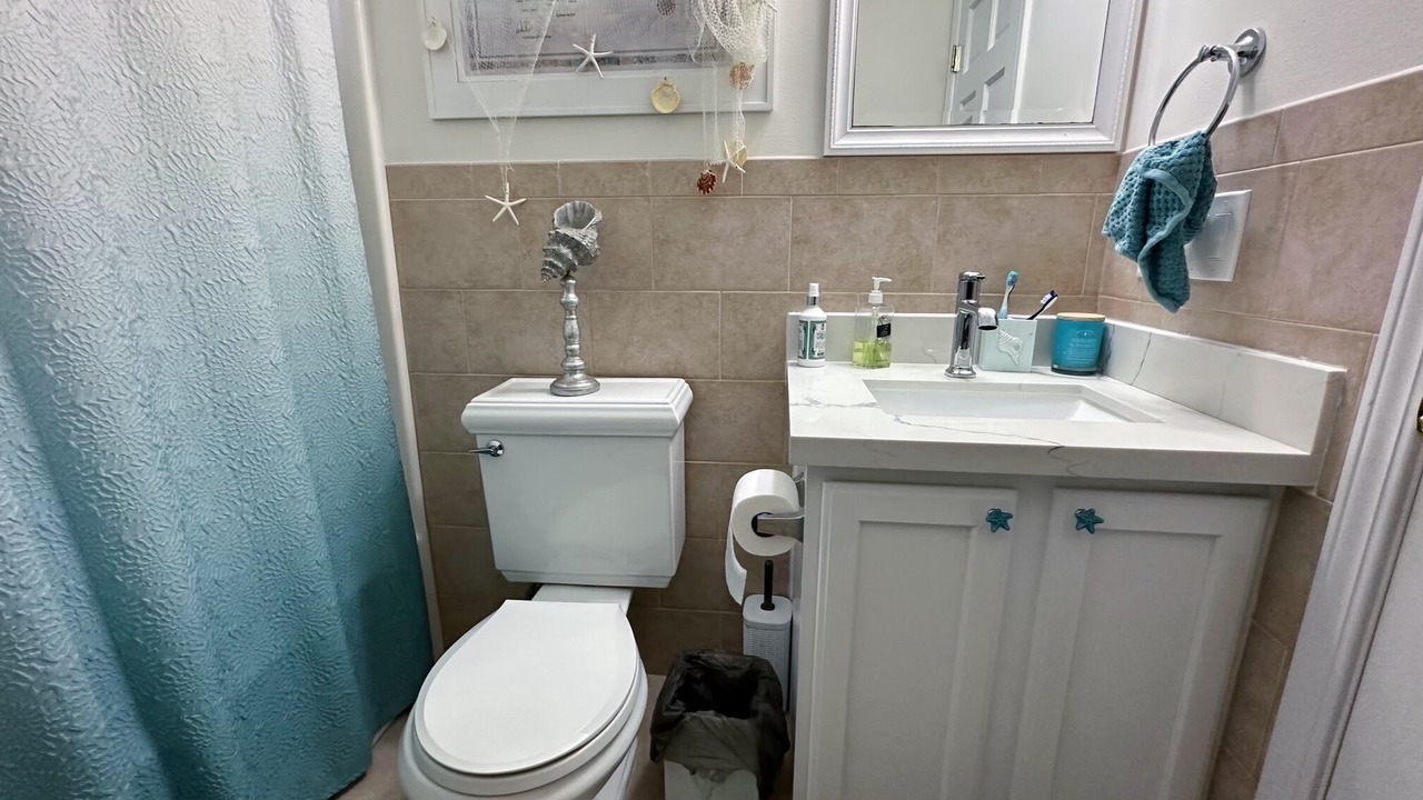 Photo of Bathroom in Twin Lakes