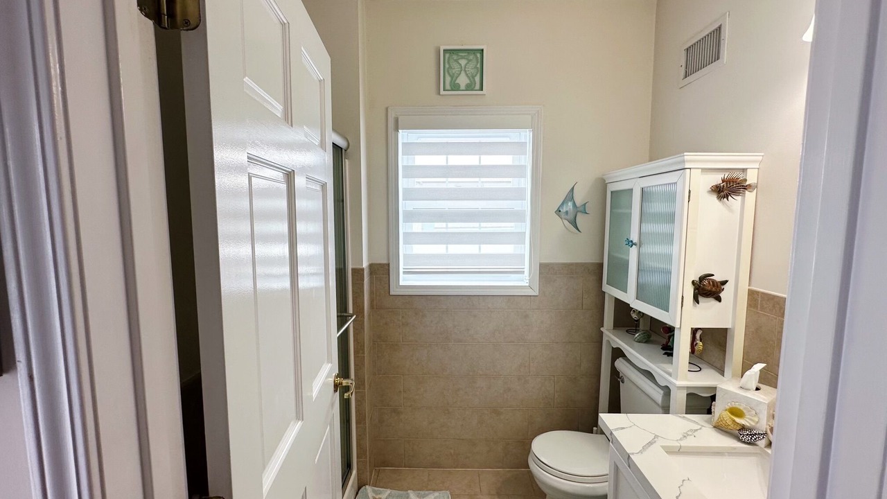 Photo of Bathroom in Twin Lakes