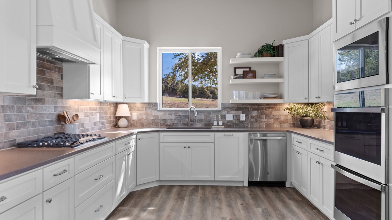 Photo of Kitchen in Leon Junction