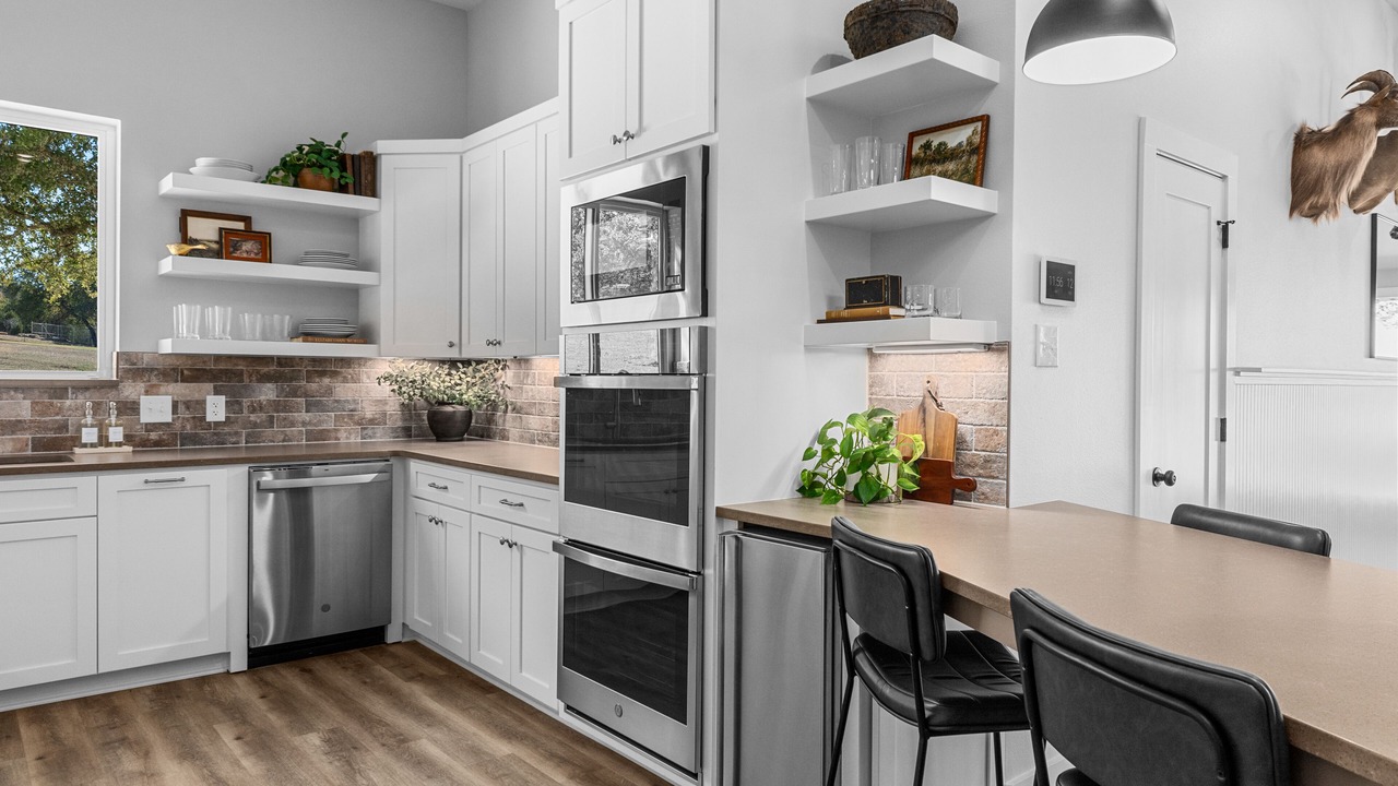 Photo of Kitchen in Leon Junction