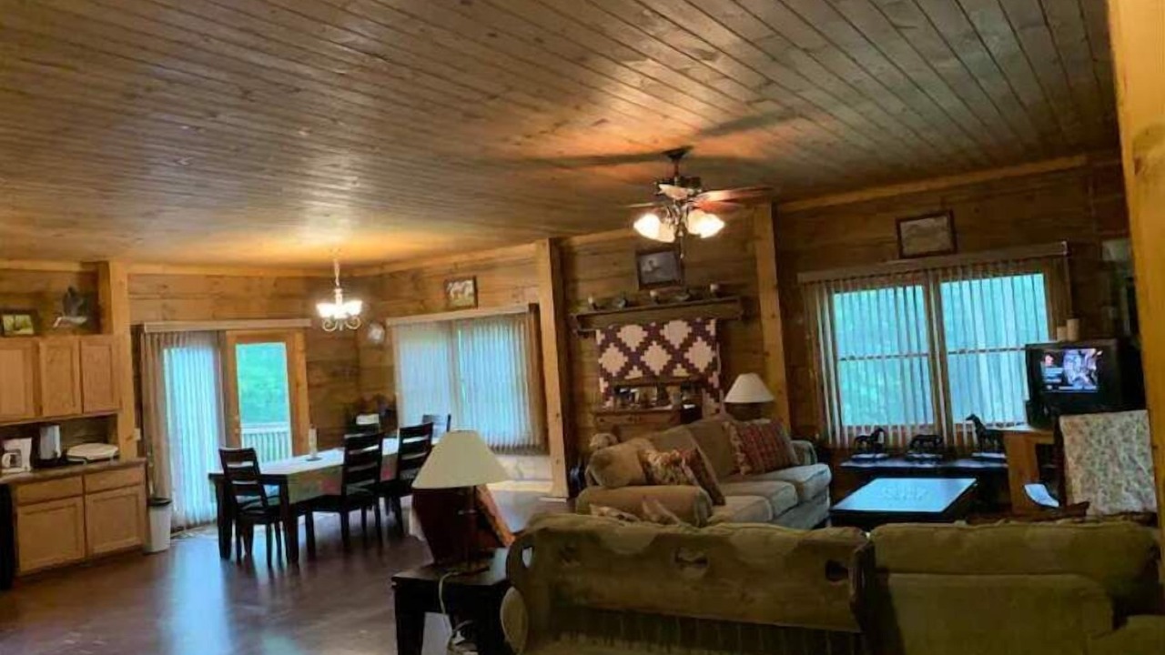 Photo of Livingroom in Burnside