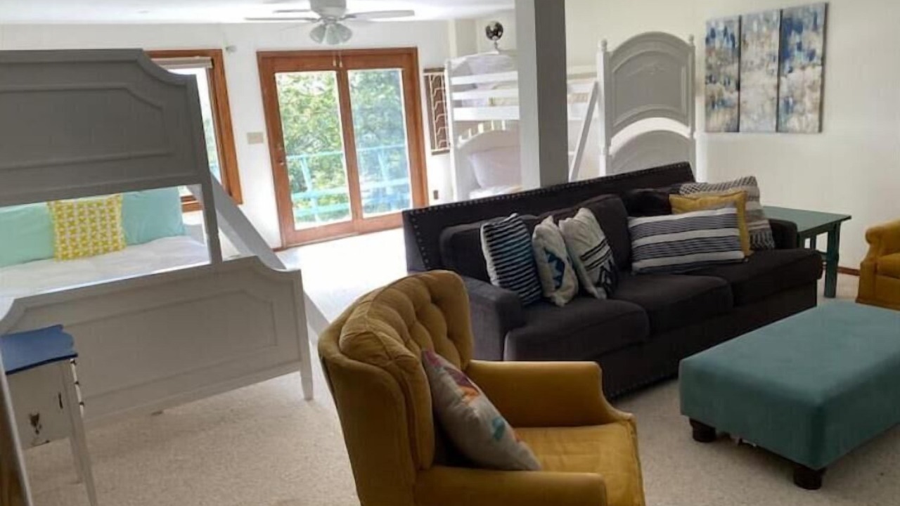 Photo of Livingroom in Boone County