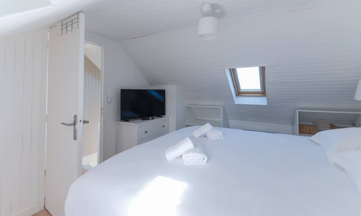 Photo of Bedroom in Landunvez