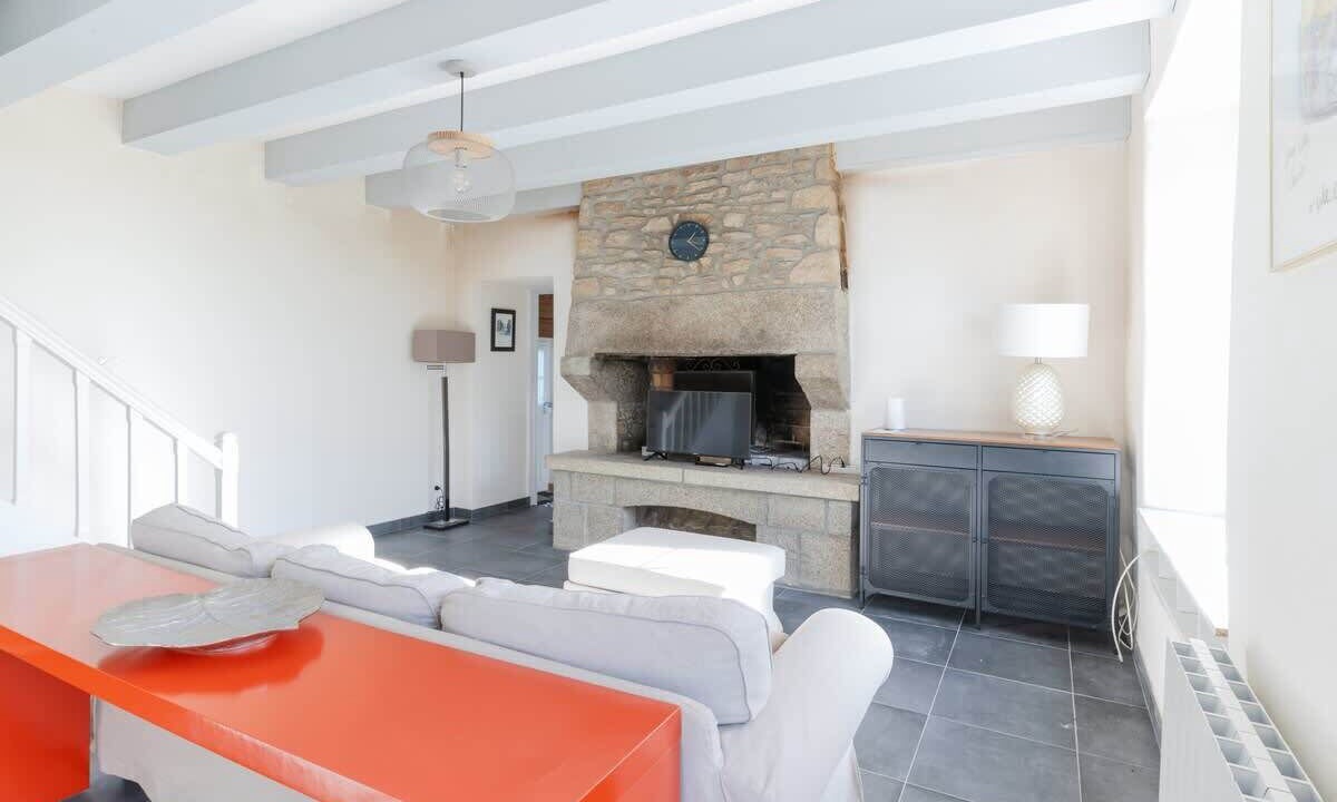 Photo of Livingroom in Landunvez