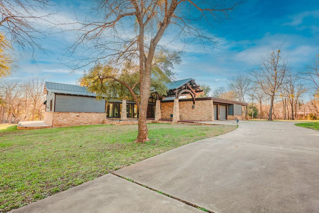 Photo of Outdoor in Crawford