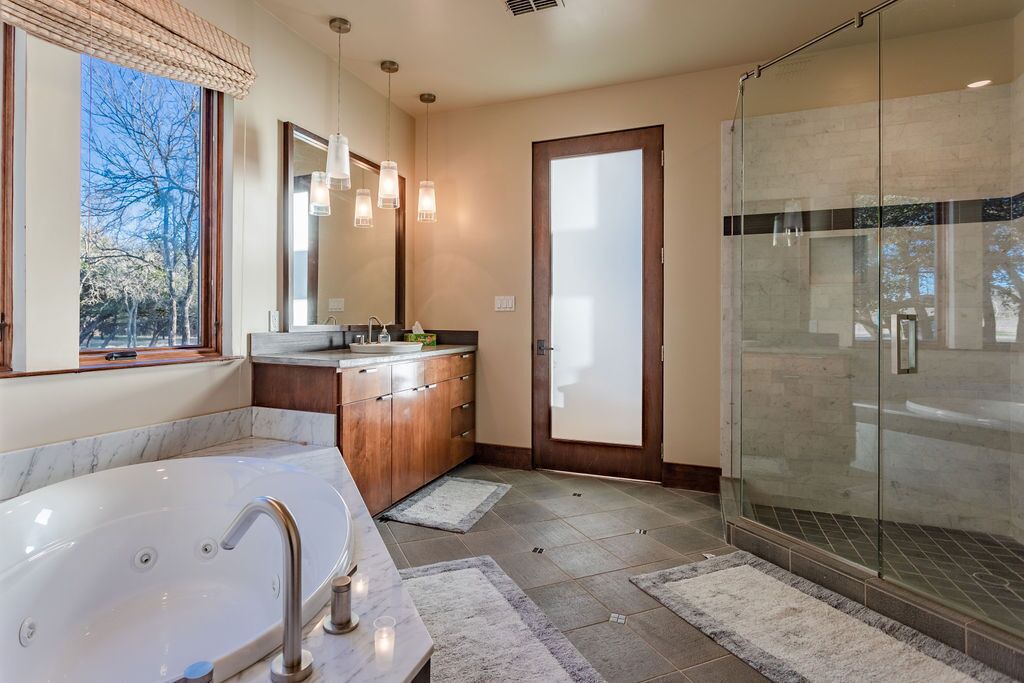 Photo of Bathroom in Crawford