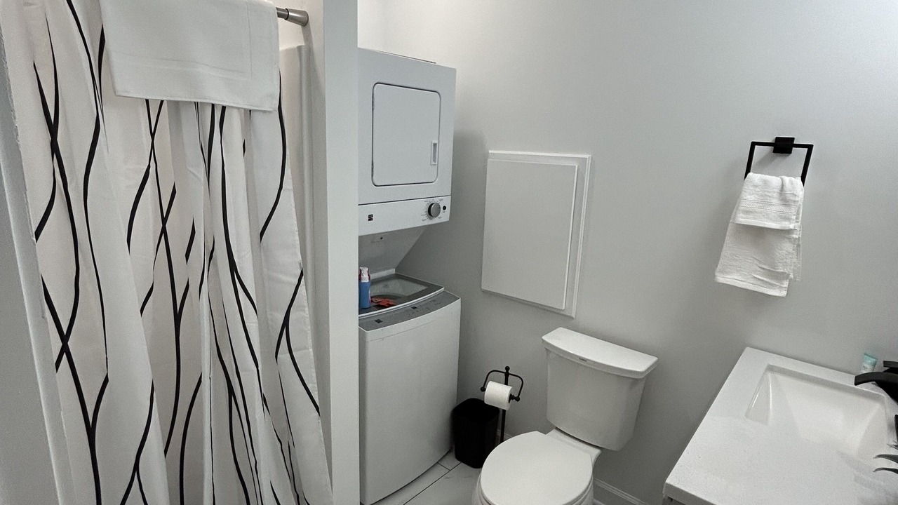 Photo of Bathroom in Lawrenceville