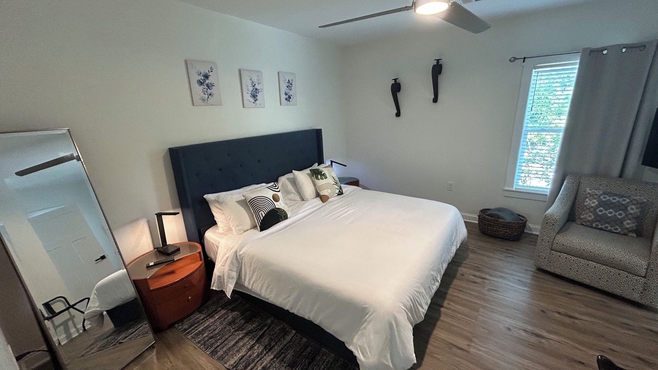 Photo of Bedroom in Lawrenceville