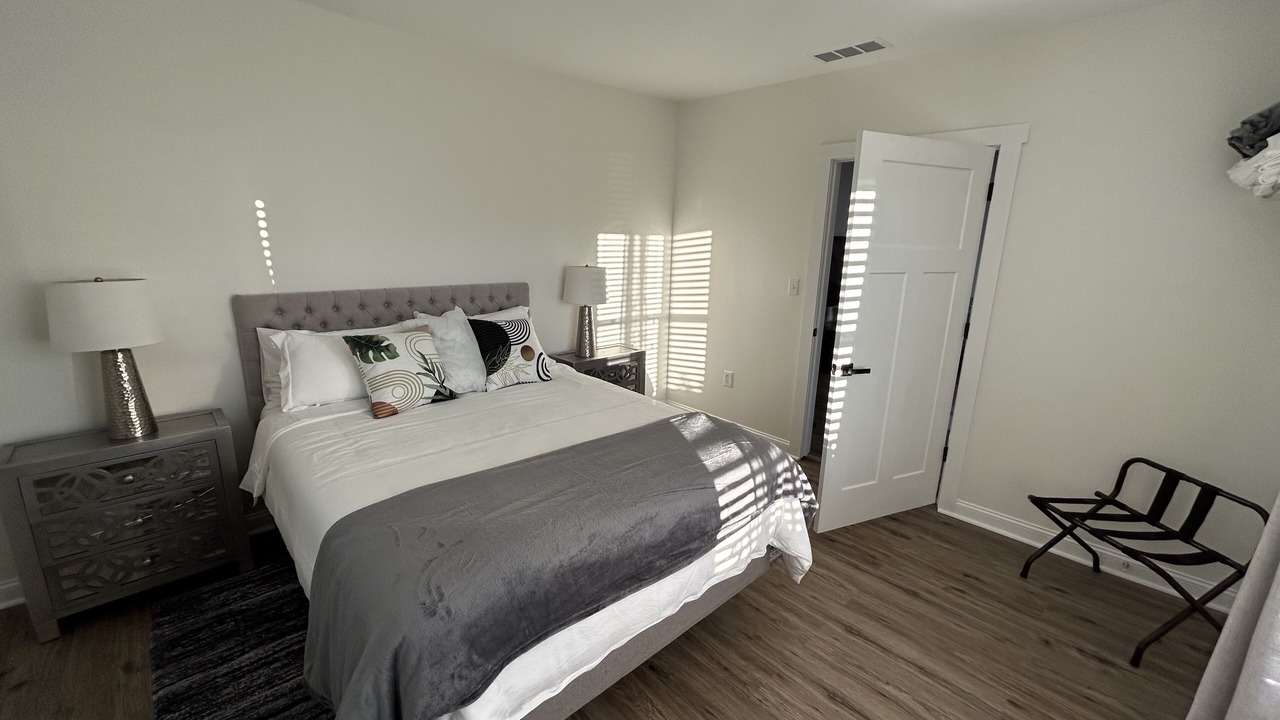 Photo of Bedroom in Lawrenceville