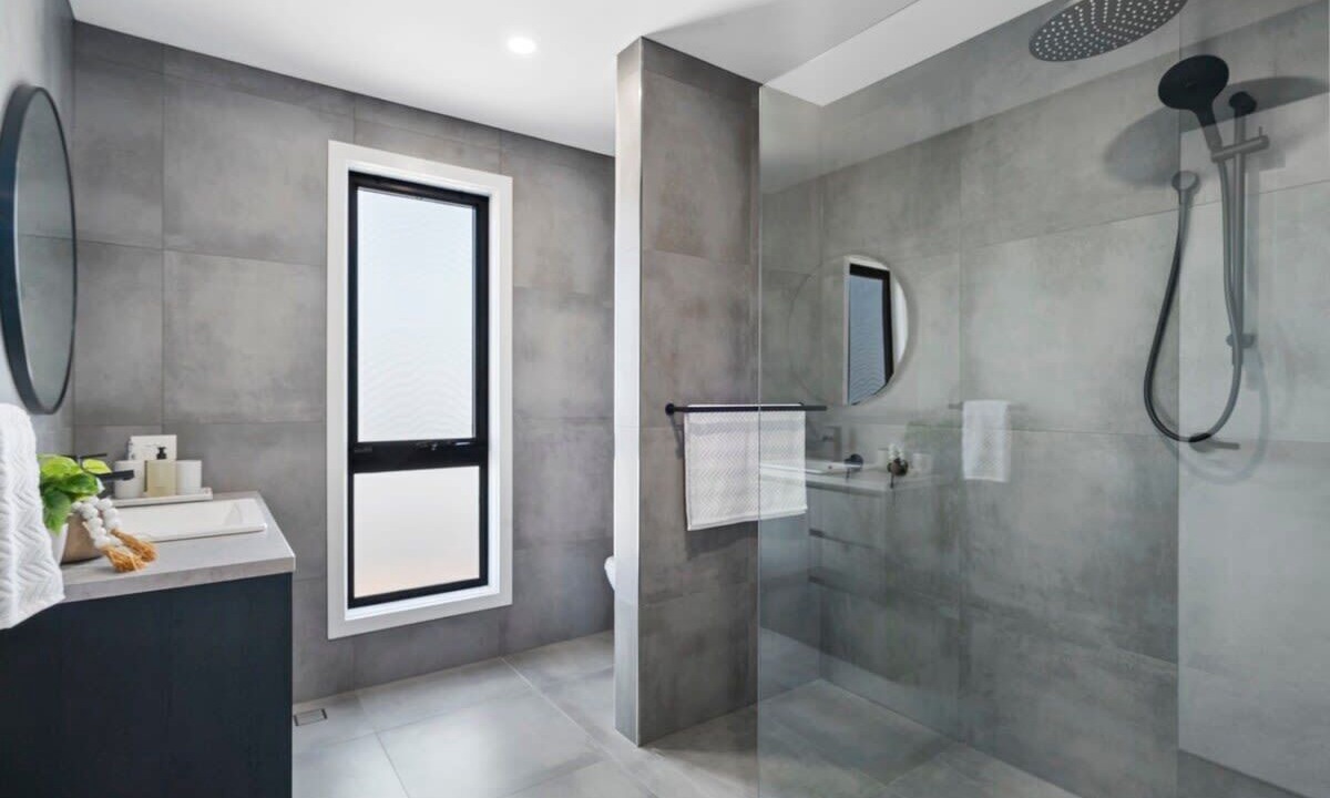 Photo of Bathroom in Yarrawonga