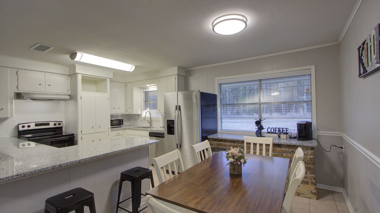 Photo of Kitchen in Redlick