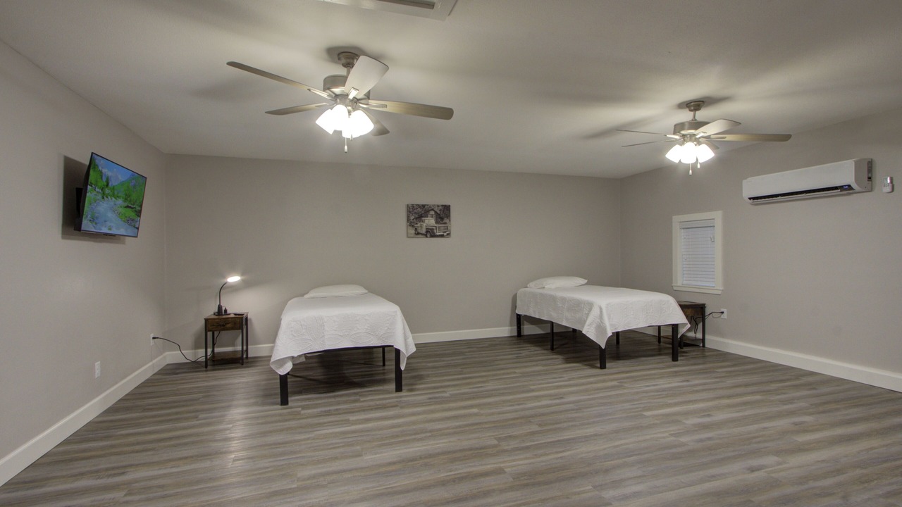 Photo of Bedroom in Redlick