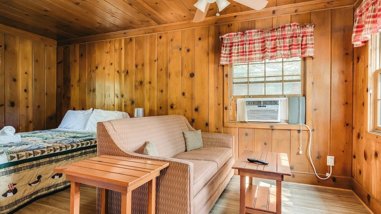 Photo of Livingroom in Taylors Falls