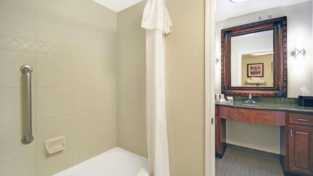 Photo of Bathroom in Gateway