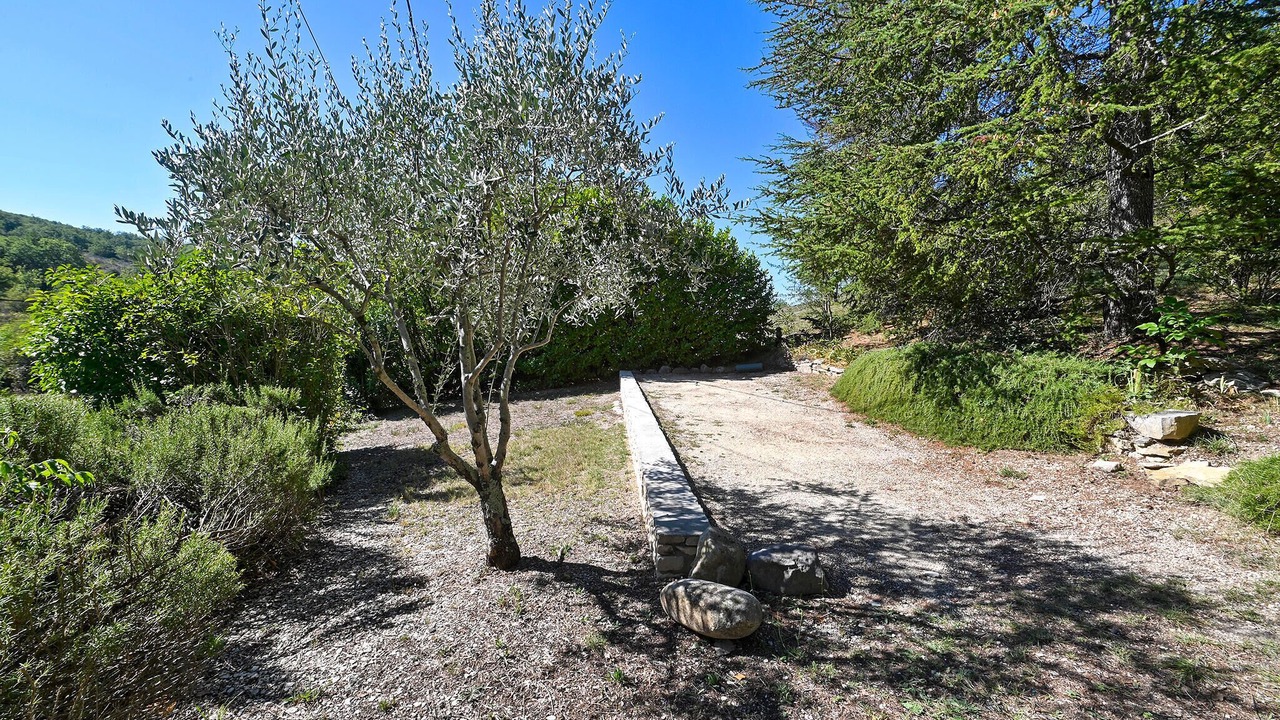 Photo of Others in Saint-Jean-de-Maruejols-et-Avejan