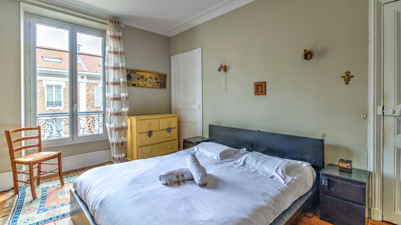 Photo of Bedroom in Le Chesnay