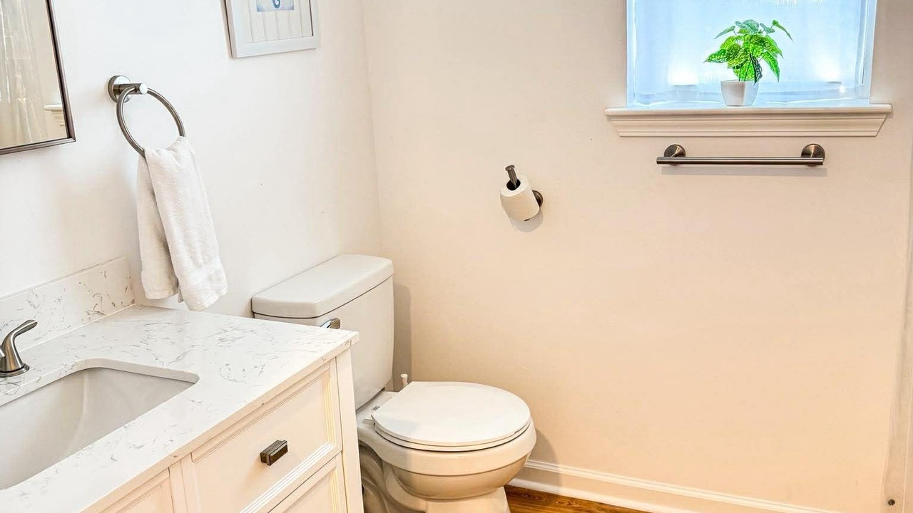 Photo of Bathroom in Grand Isle