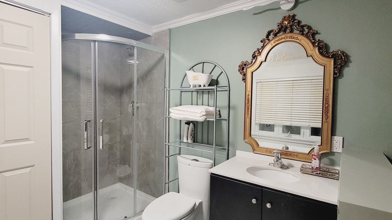 Photo of Bathroom in Rosedale
