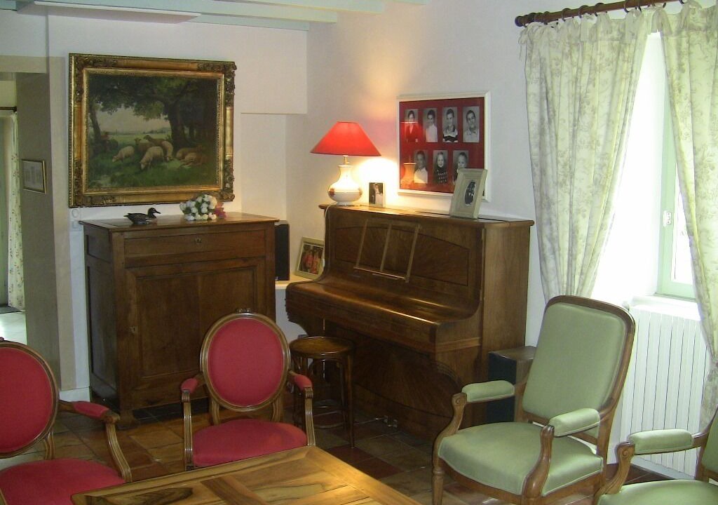 Photo of Others in Montmeyran