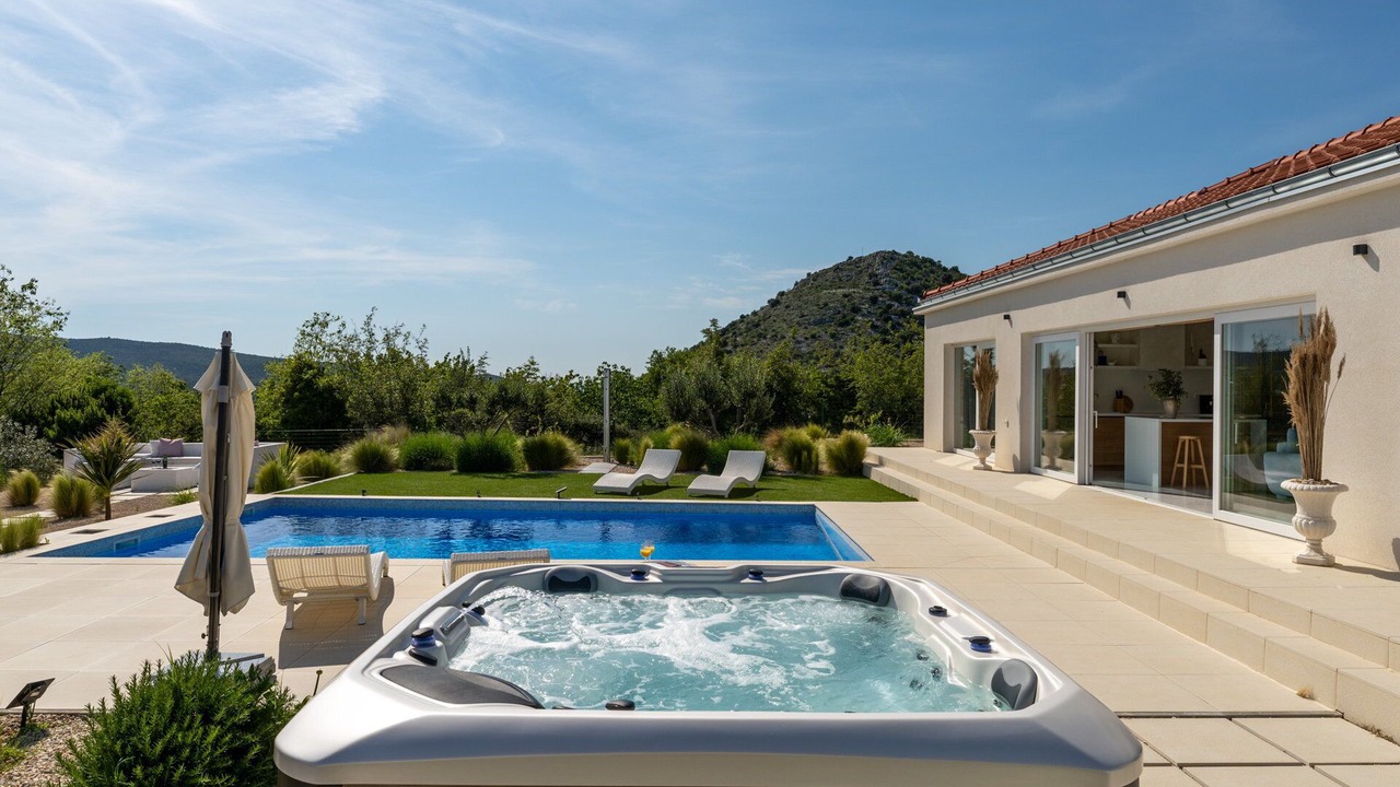 Photo of Outdoor in Velim