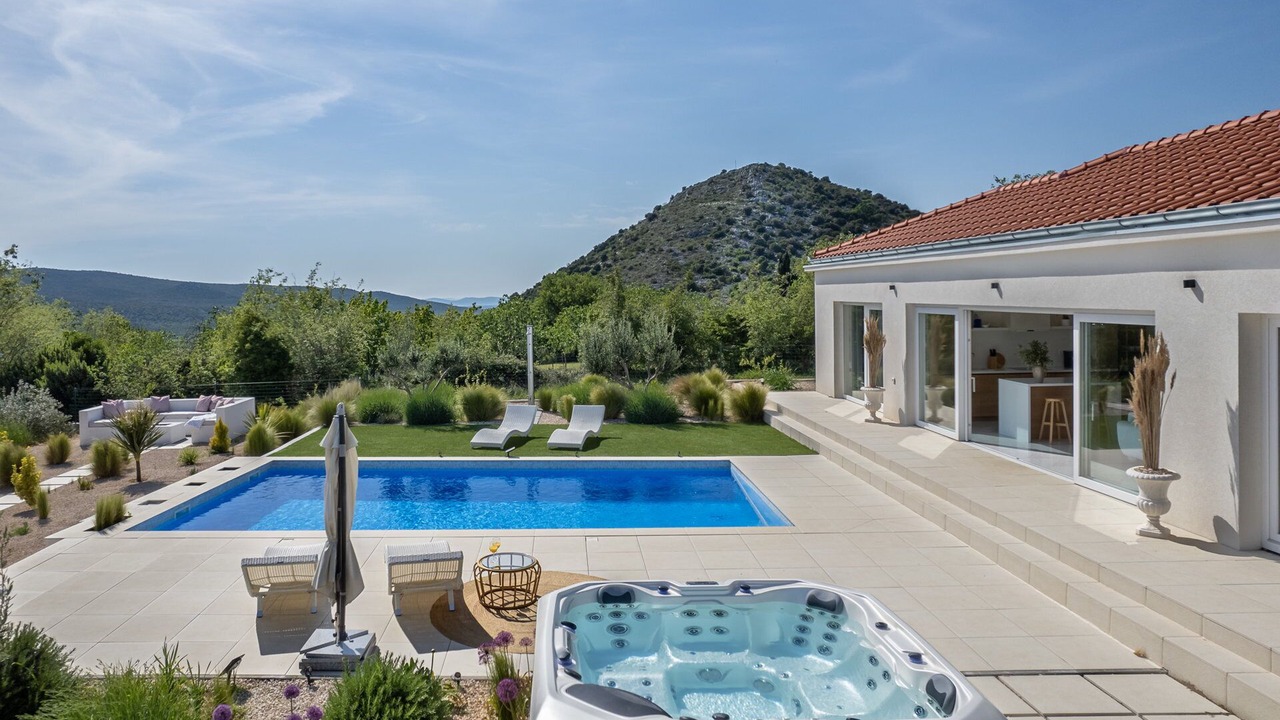 Photo of Outdoor in Velim