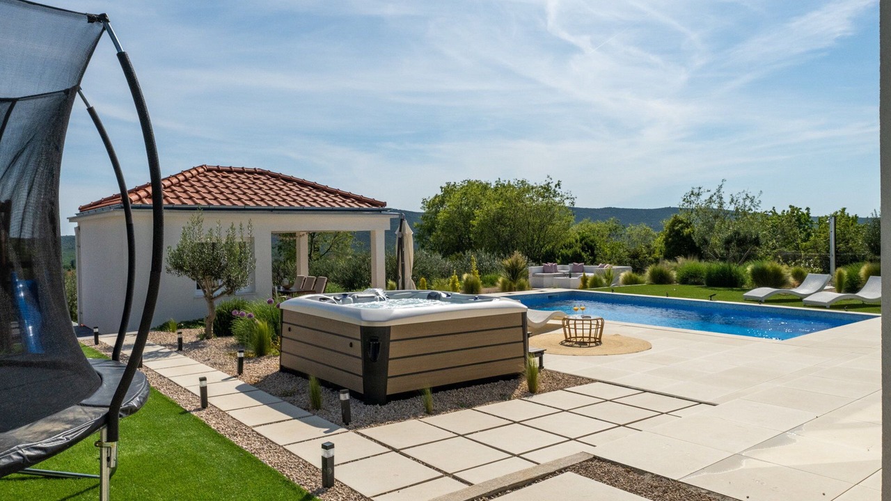 Photo of Outdoor in Velim
