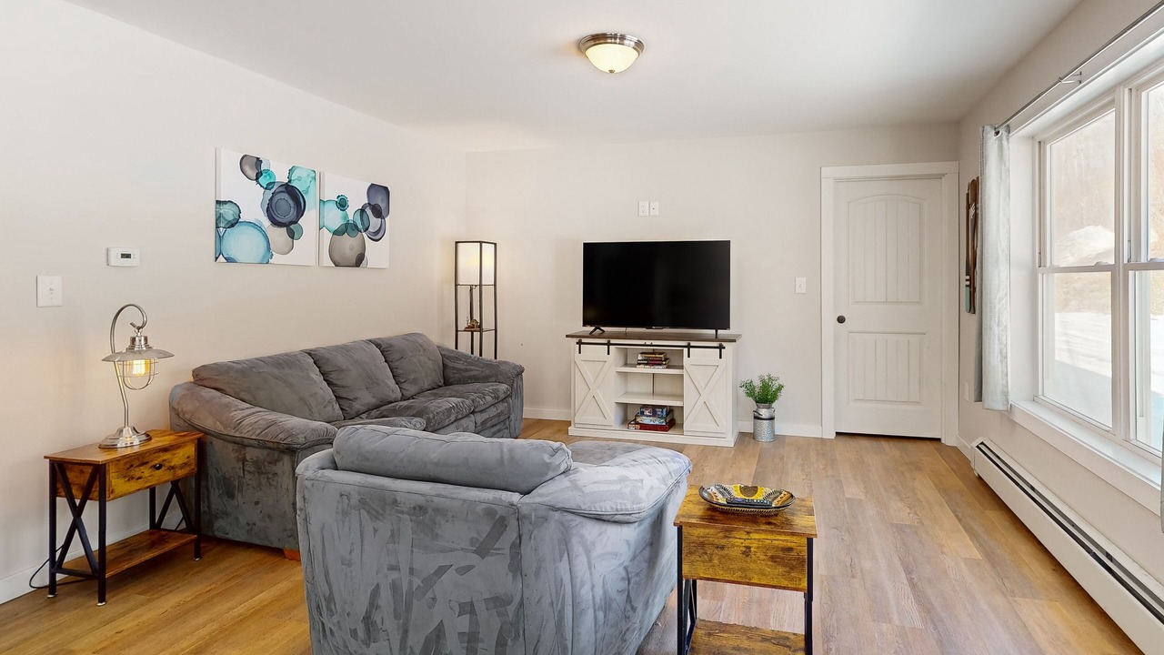 Photo of Livingroom in Dedham